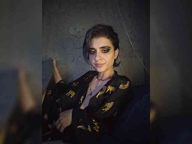 Модель: CyberSquirtCuckQueen