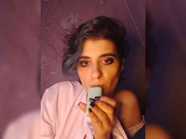 CyberSquirtSiren webcam