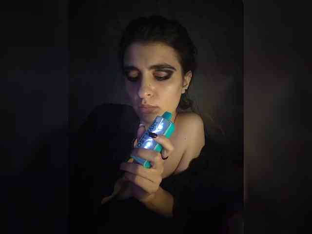 CyberSquirtSiren webcam