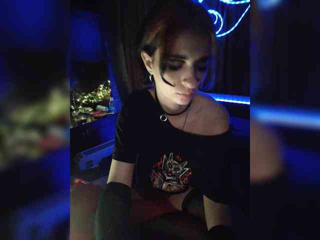 CrazySquirtSiren webcam