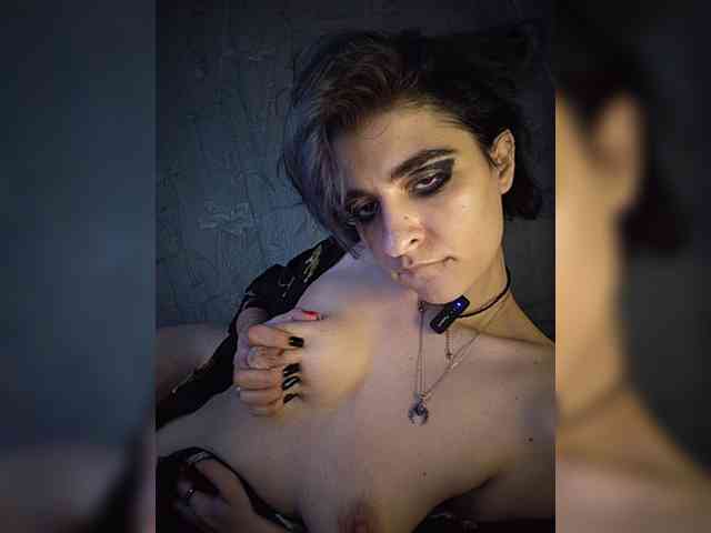 CyberSquirtSiren webcam