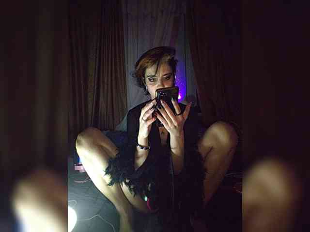 CrazySquirtSiren webcam