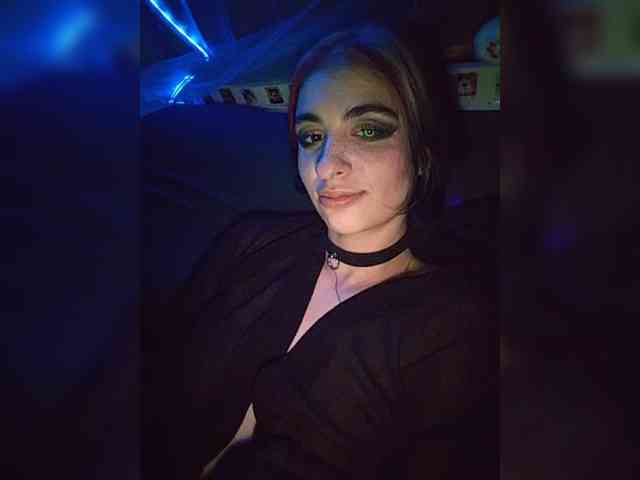 CyberSiren's webcam live show