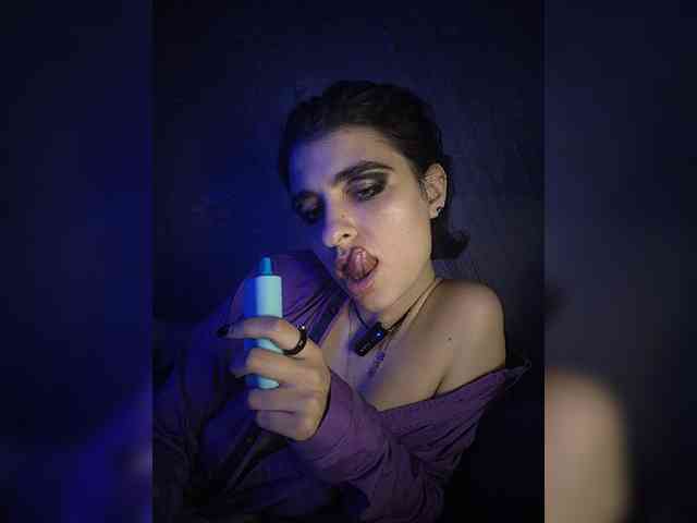 CyberSquirtSiren webcam