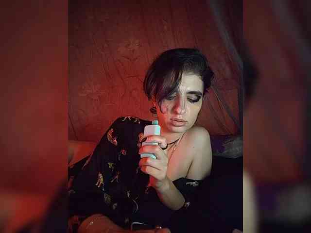 CyberSquirtSiren webcam