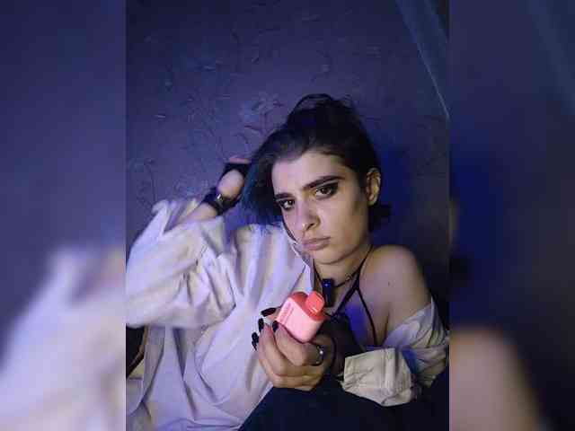 CyberSquirtSiren webcam