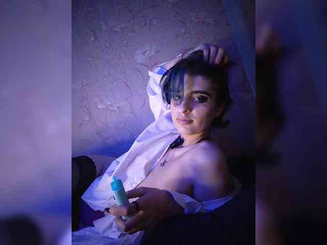 CyberSiren Sex Cam Show