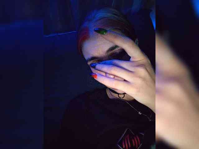 Siren_BrattyQueen