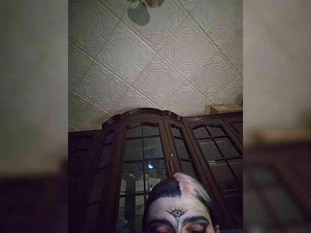 CrazySquirtSiren webcam