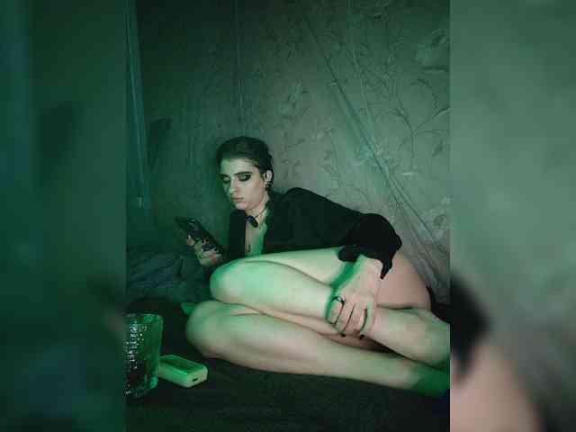 CyberSquirtSiren webcam