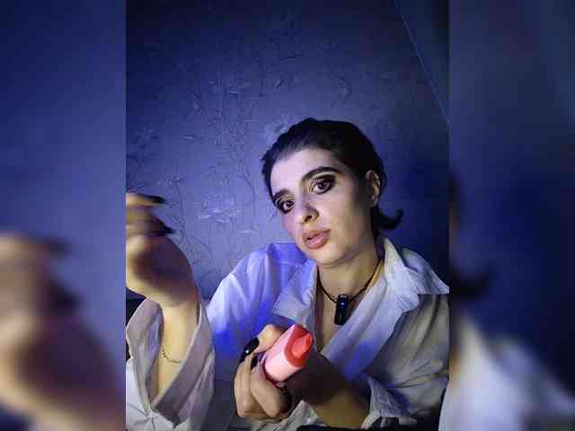 CyberSiren Sex Cam Show