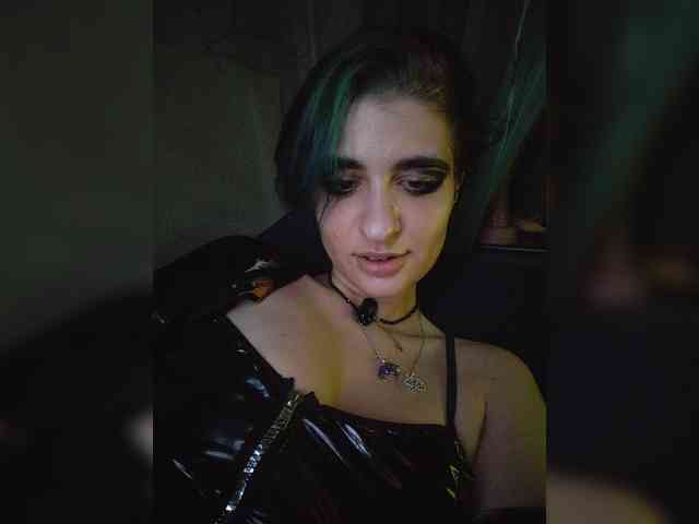 UntouchableSquirtWitch
