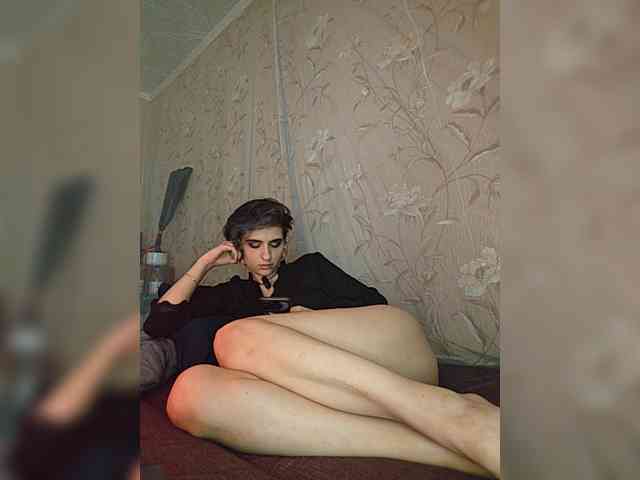 CyberSquirtSiren webcam