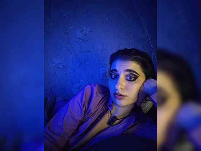 CyberSquirtSiren webcam