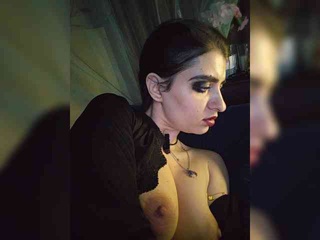 CyberSquirtSiren webcam