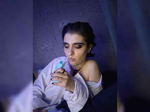 CyberSiren Sex Cam Show