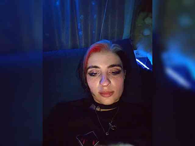 Siren_BrattyQueen