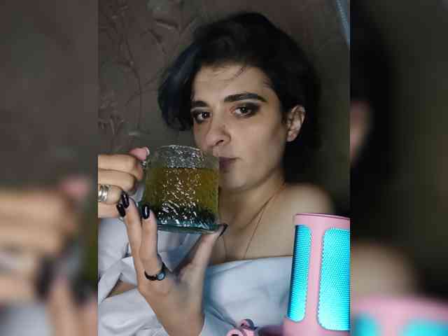 CyberSquirtSiren webcam