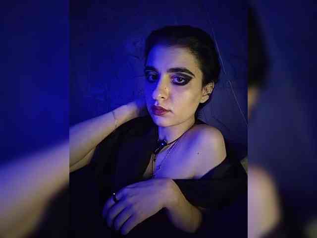 CyberSquirtSiren webcam