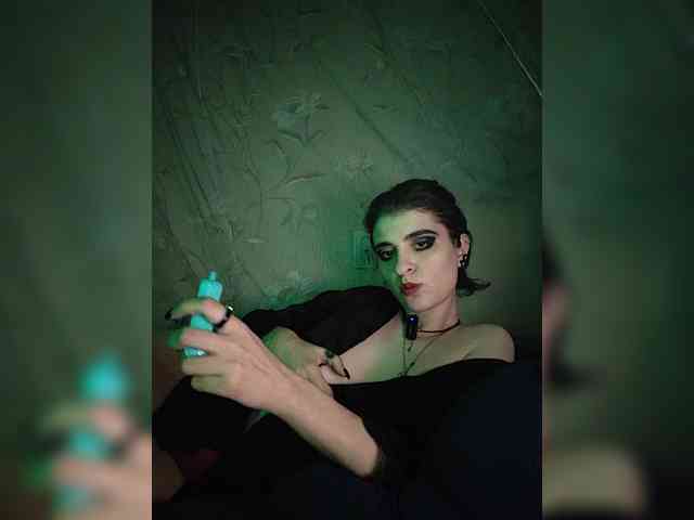 CyberSiren Sex Cam Show