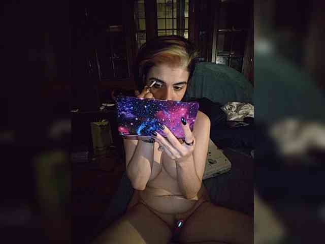 CrazySquirtSiren webcam