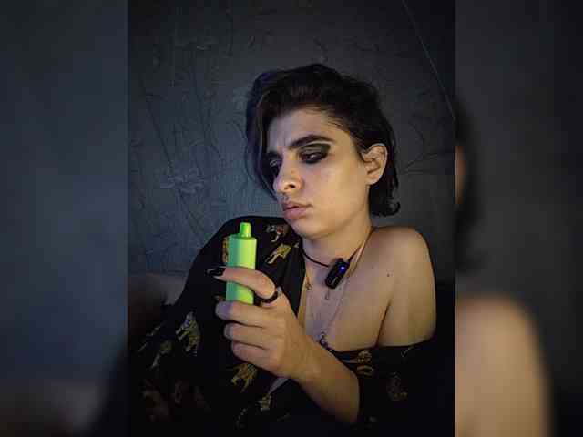CyberSquirtSiren webcam