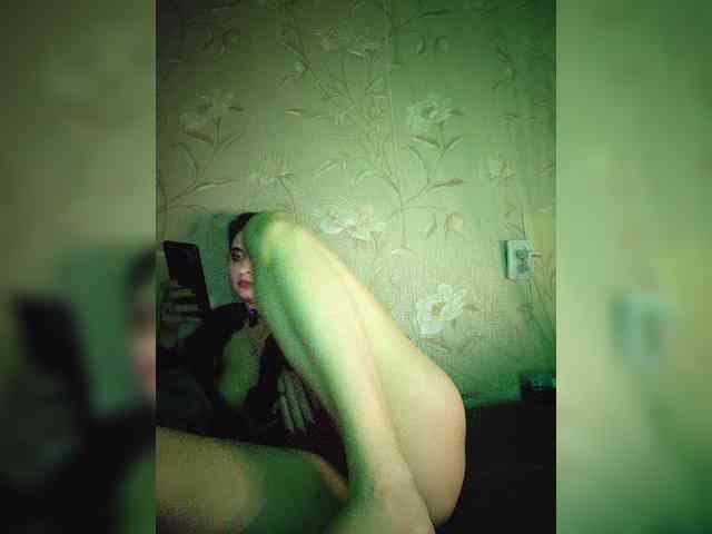 CyberSquirtSiren webcam