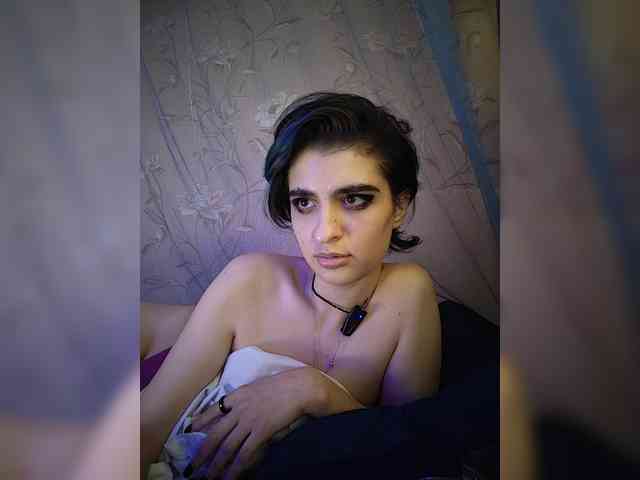 CyberSiren Sex Cam Show