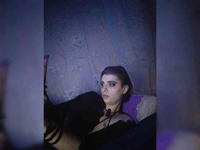 CyberSiren Sex Cam Show