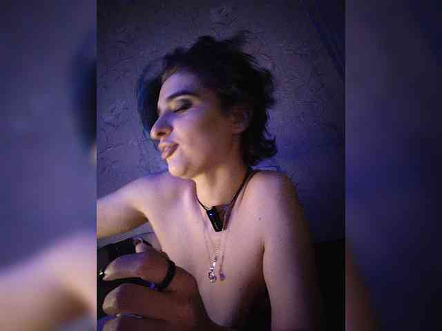 CyberSquirtSiren webcam