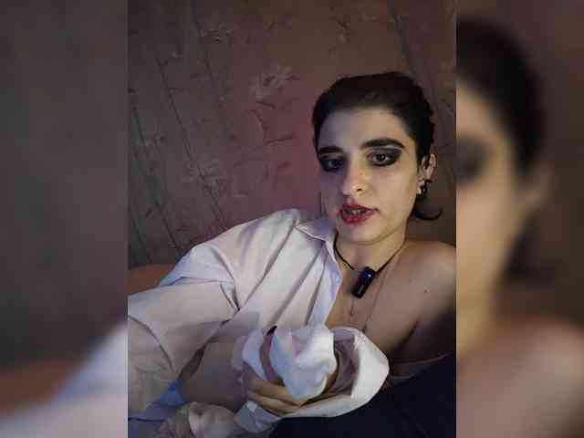 CyberSquirtSiren webcam
