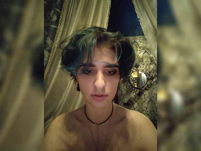 CyberSquirtSiren webcam