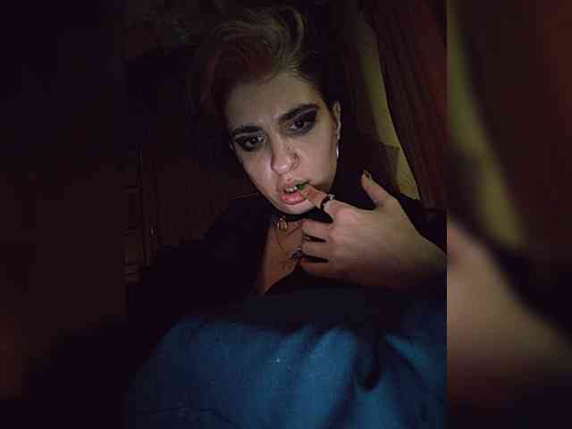 CrazySquirtSiren webcam