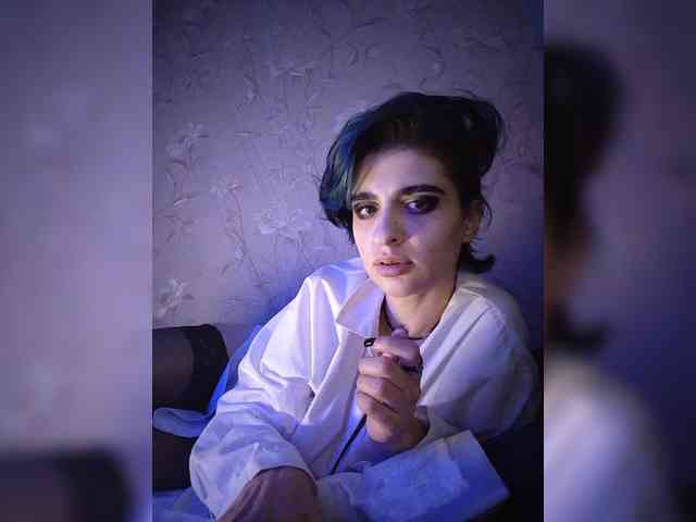 CyberSiren Sex Cam Show