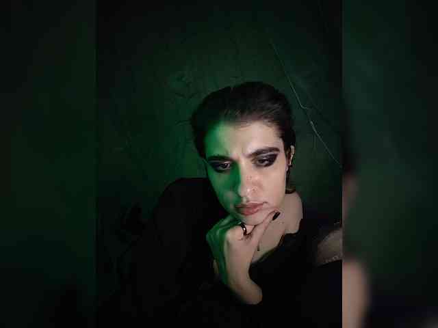 CyberSquirtSiren webcam