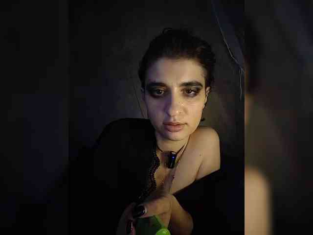 CyberSquirtSiren webcam