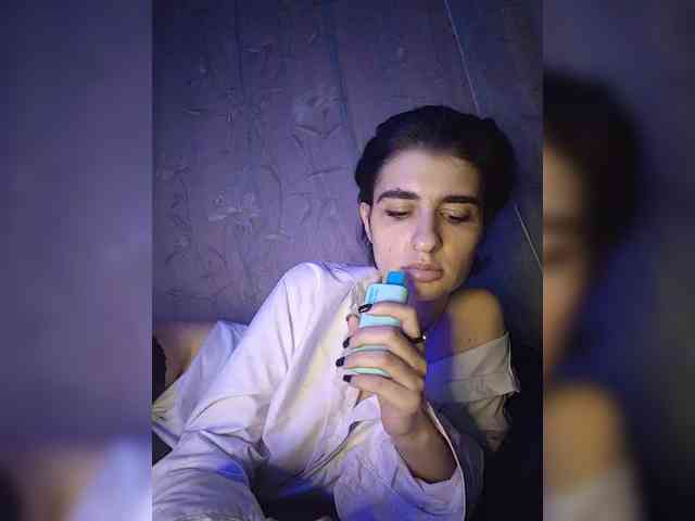 CyberSquirtSiren webcam