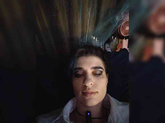 CyberSquirtSiren webcam