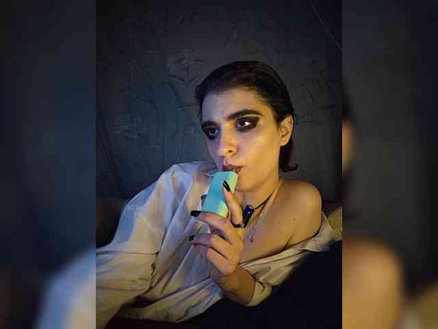 CyberSquirtSiren webcam