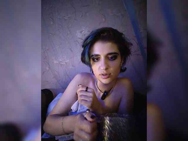 CyberSiren Sex Cam Show