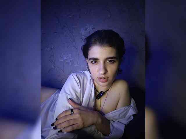 CyberSiren Sex Cam Show