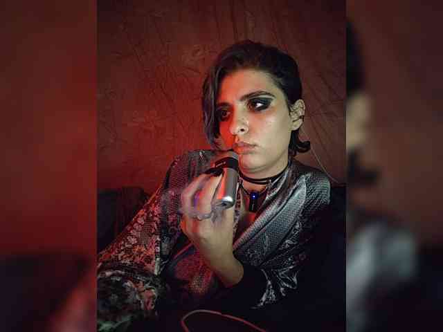 CyberSquirtCuckQueen