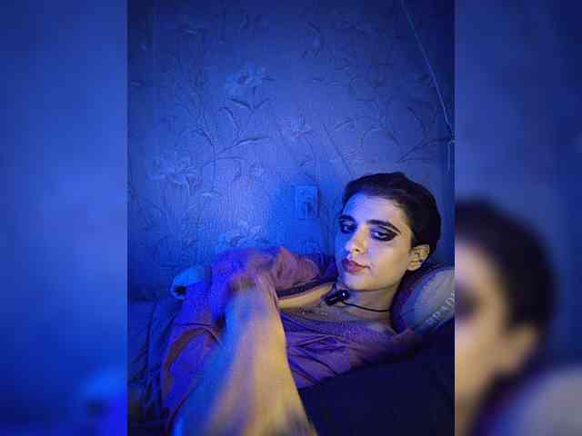 CyberSquirtSiren webcam