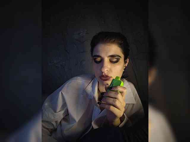 CyberSquirtSiren webcam