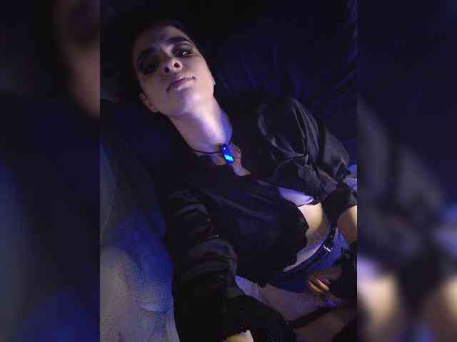 CyberSiren Sex Cam Show