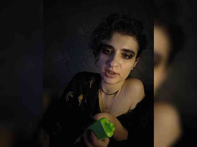 CyberSquirtSiren webcam