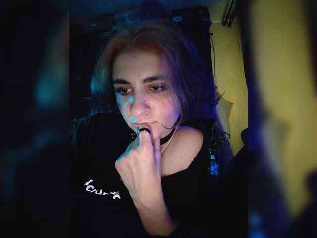 CyberSiren - Girl 