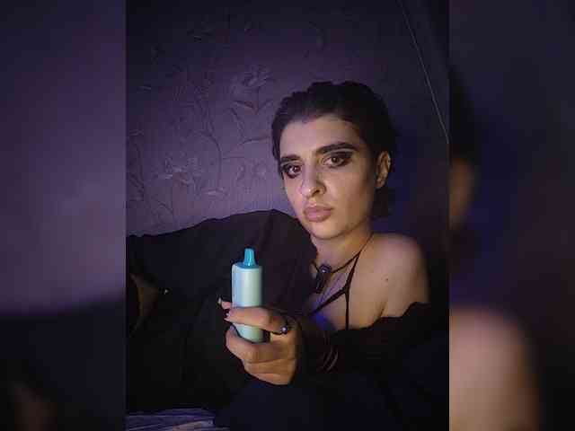 CyberSquirtSiren webcam