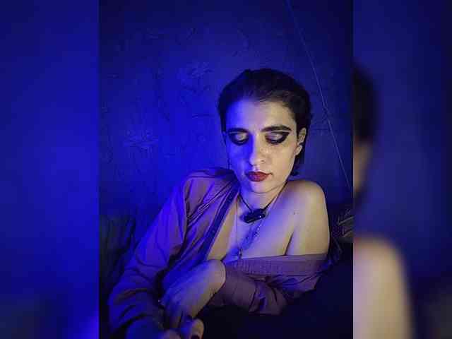 CyberSquirtSiren webcam