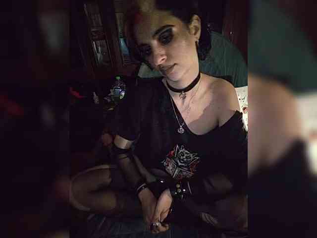 CrazySquirtSiren webcam